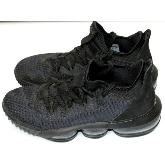 New Black Nike Air Tennis Shoes - SZ 7.5 - Picture 2 of 8